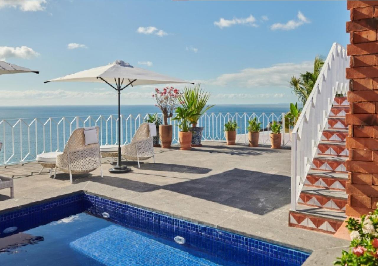 Hotel Luxury Patio Azul (Adults Only) Puerto Vallarta Eksteriør bilde Rooftop pool