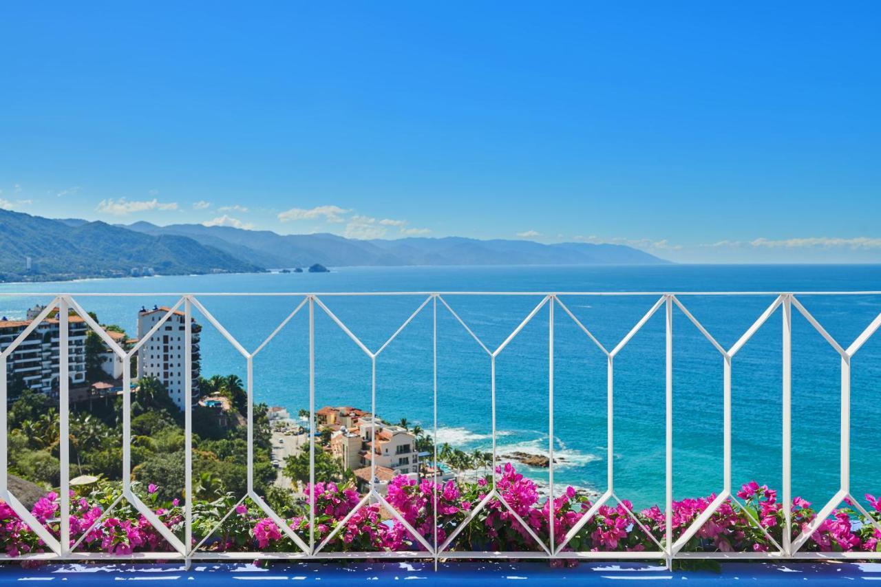 Hotel Luxury Patio Azul (Adults Only) Puerto Vallarta Eksteriør bilde View of Acapulco Bay