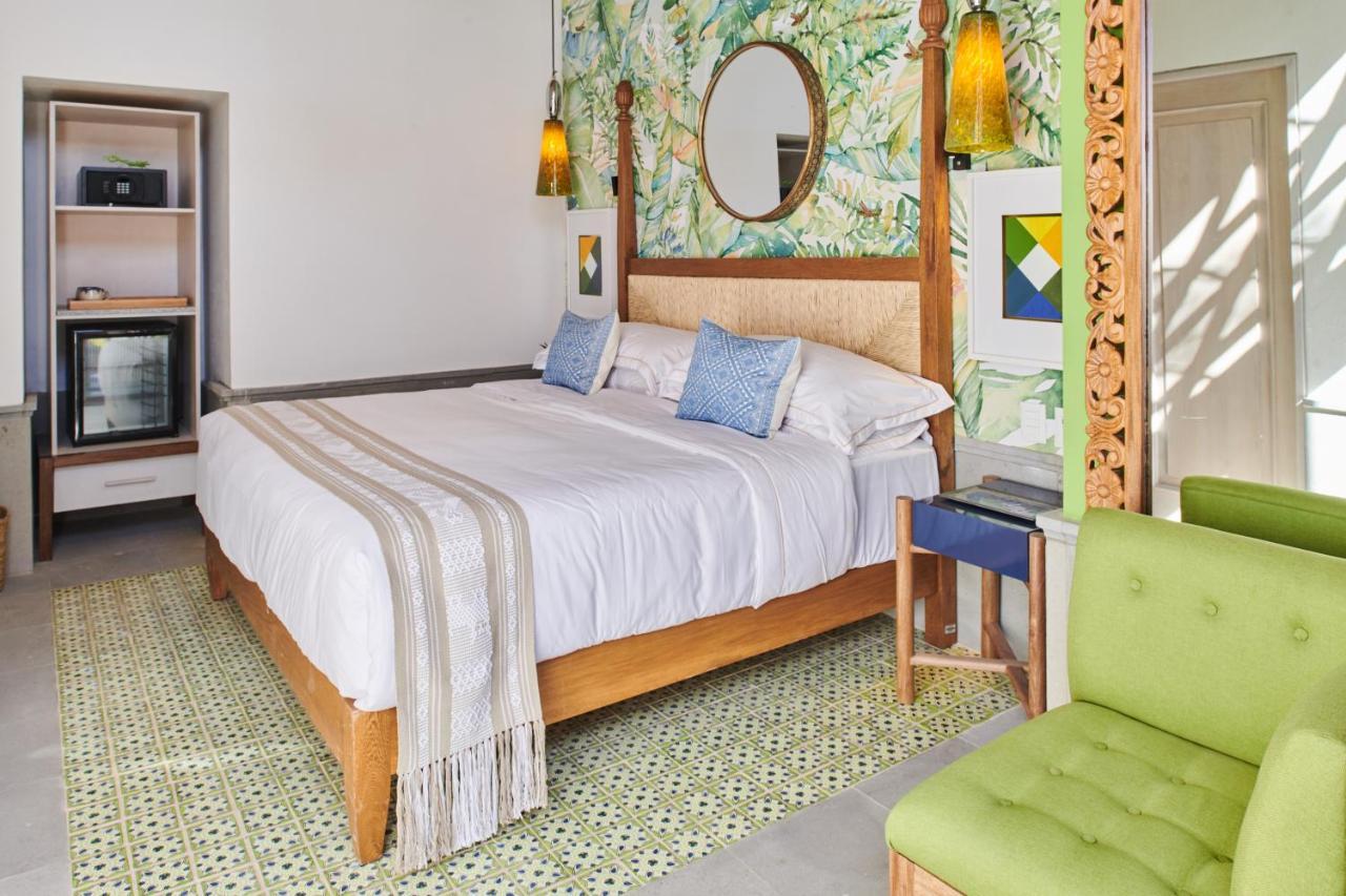 Hotel Luxury Patio Azul (Adults Only) Puerto Vallarta Eksteriør bilde A bedroom at the hotel