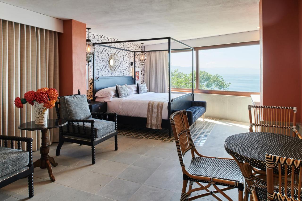 Hotel Luxury Patio Azul (Adults Only) Puerto Vallarta Eksteriør bilde A suite at the Cape Grace